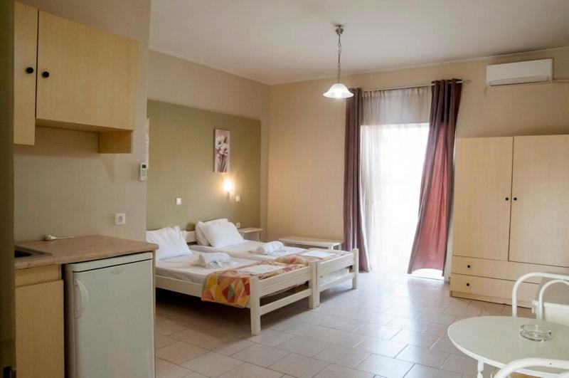 Corfu Inn Hotel Сідарі Екстер'єр фото